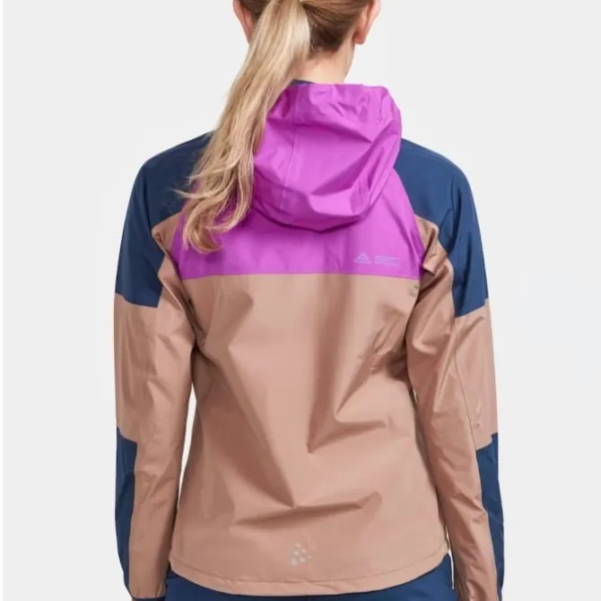 Craft Juoksutakki^Pro Trail Hydro Jacket Ruskea