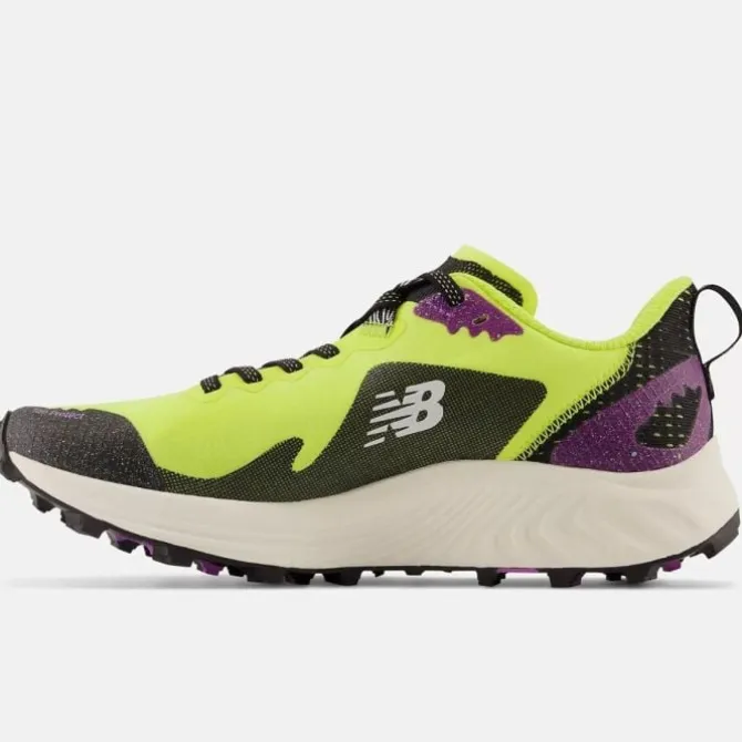 New Balance Vaelluskengät Tarjouksessa | Neutraalit Juoksukengät^Trail Summit Unknown v3 Musta