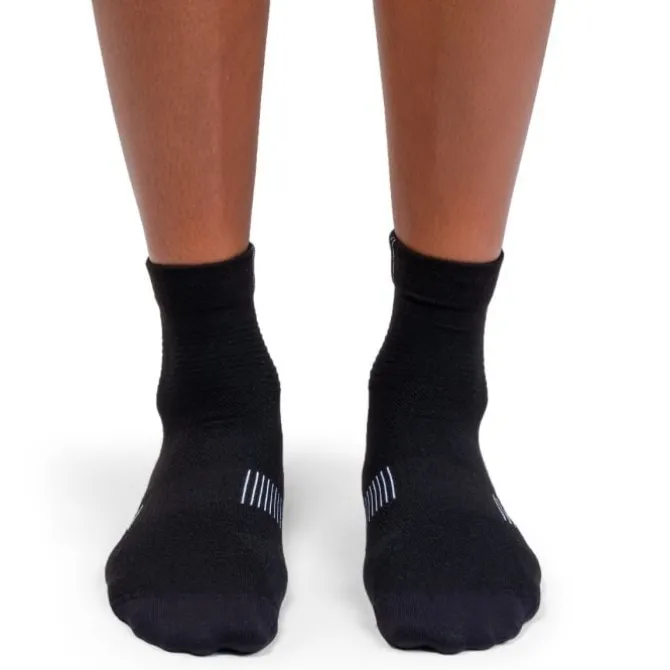 On Sukat | Juoksusukat^Ultralight Mid Sock Musta